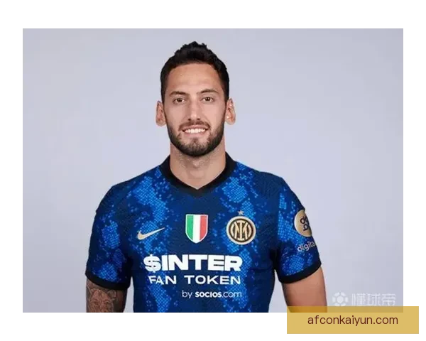 恰尔汗奥卢射门选择分析，表现稳健引发关注